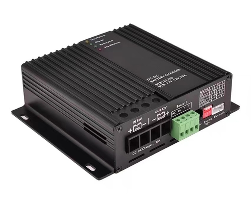 Υλικό αλουμινίου φορτιστή μπαταριών 12V 30A DC για γιοτ RV Boat