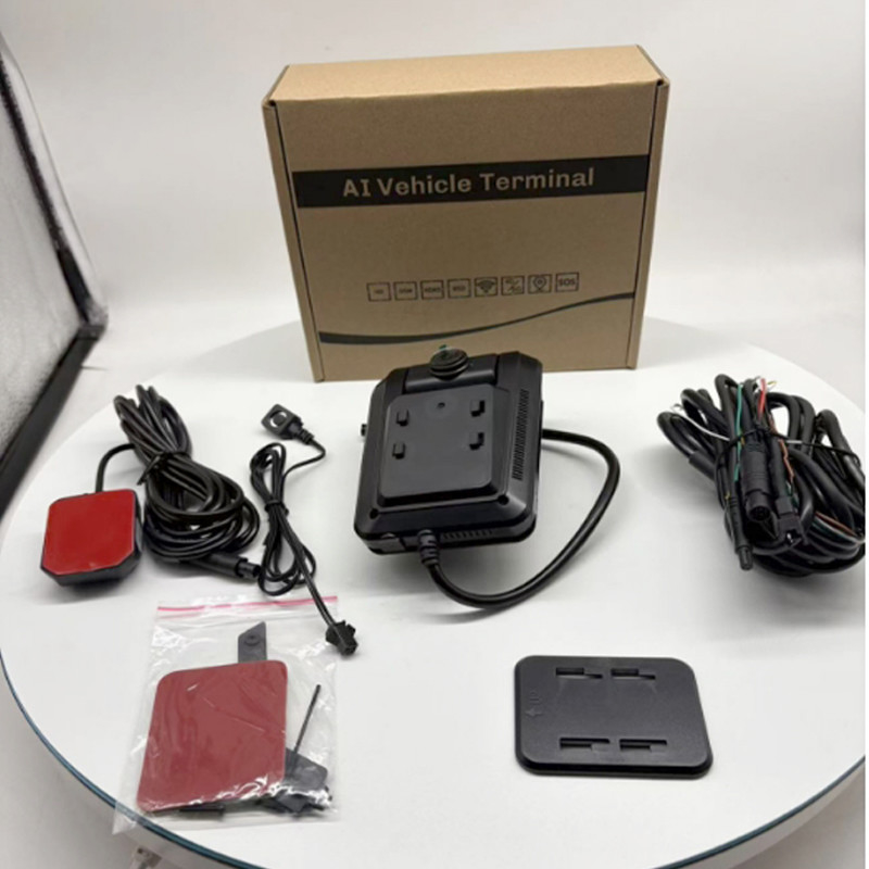 Ευφυής σχεδίαση DMS και ADAS AI Dashcam all-in-one με ενσωματωμένη οθόνη 4G/WiFi/GPS